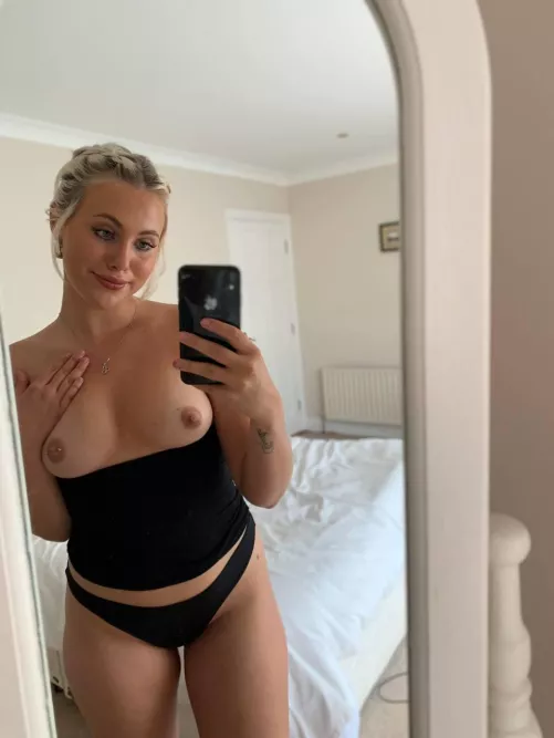 What's your opinion on my body? by RealHearw