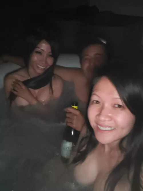 Who wanna join us? Lol by Cheesecum01