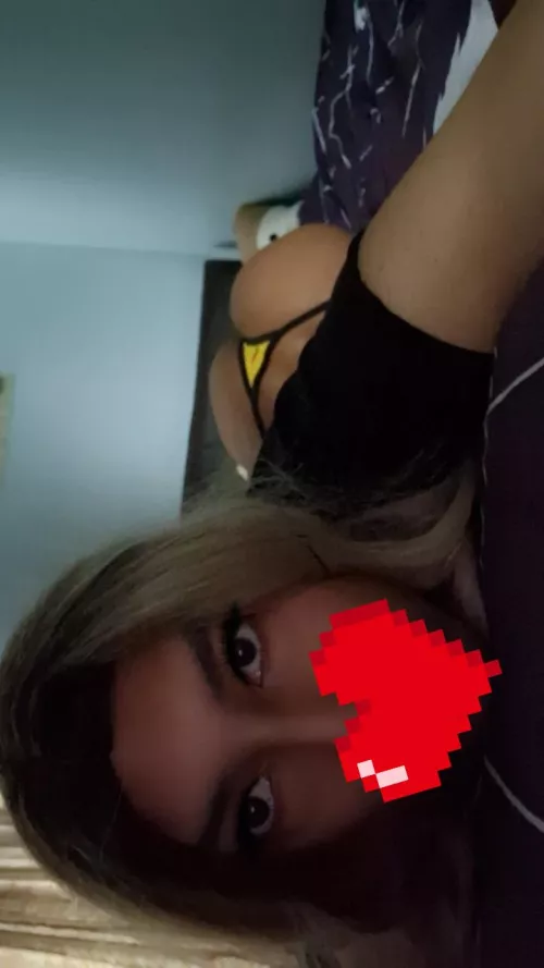 Would you call me hot chocolate? 🍫🍑🍫🍑 by Jezebel_97