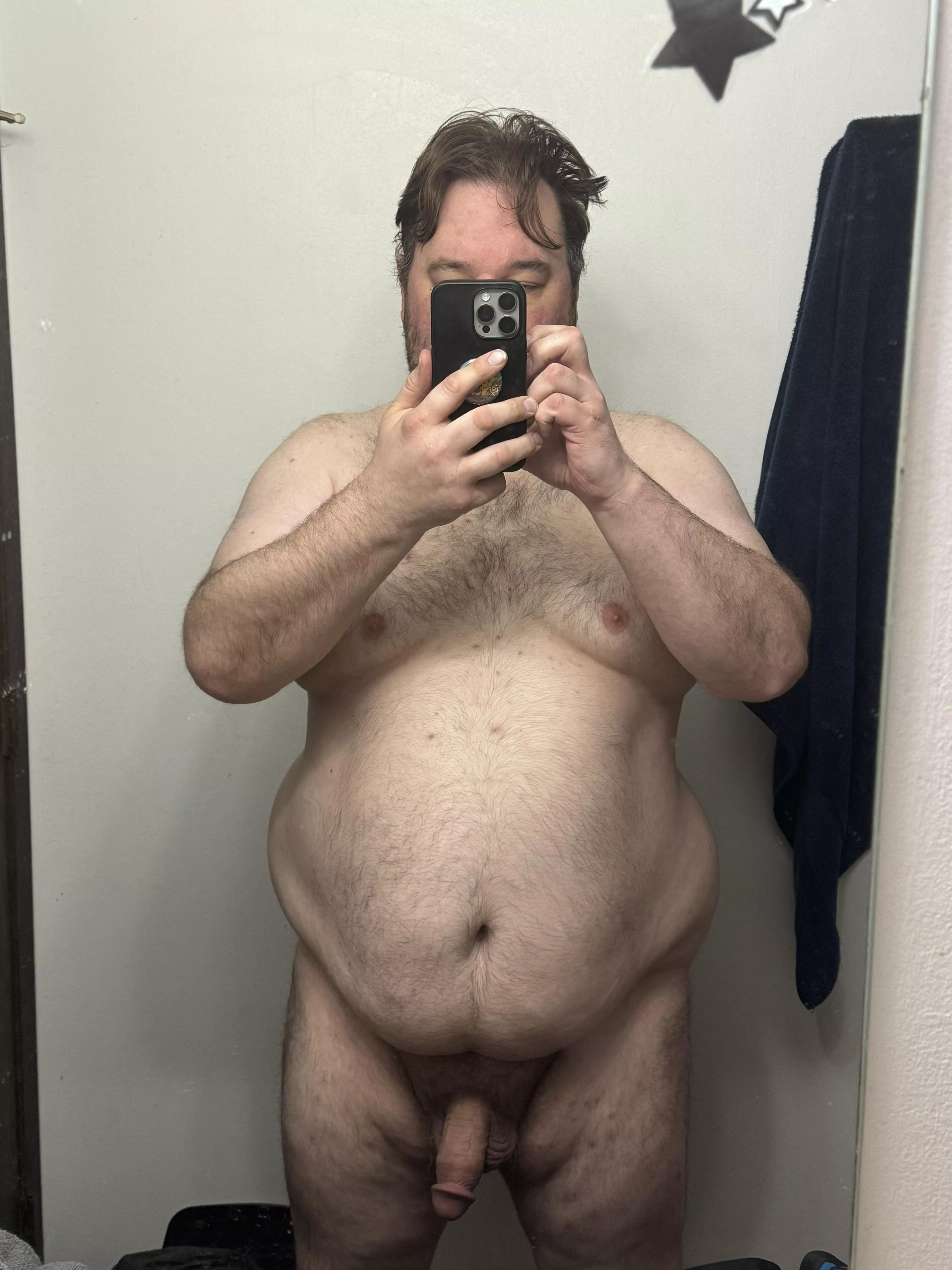 42 [M4F] #WI Morning view before I hop in the shower before work. Would much rather stay in bed and rest. Anyone want to join me and cuddle? I make a great big spoon posted by ChubbyCheesehead