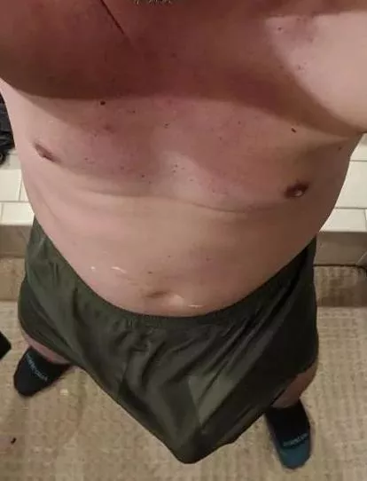 [44]. It's a silkies kind of day today. posted by SouthAd3283