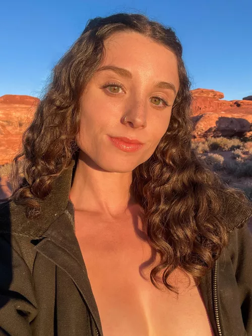 anyone else like to spend most of their time in the desert? by forest--fox