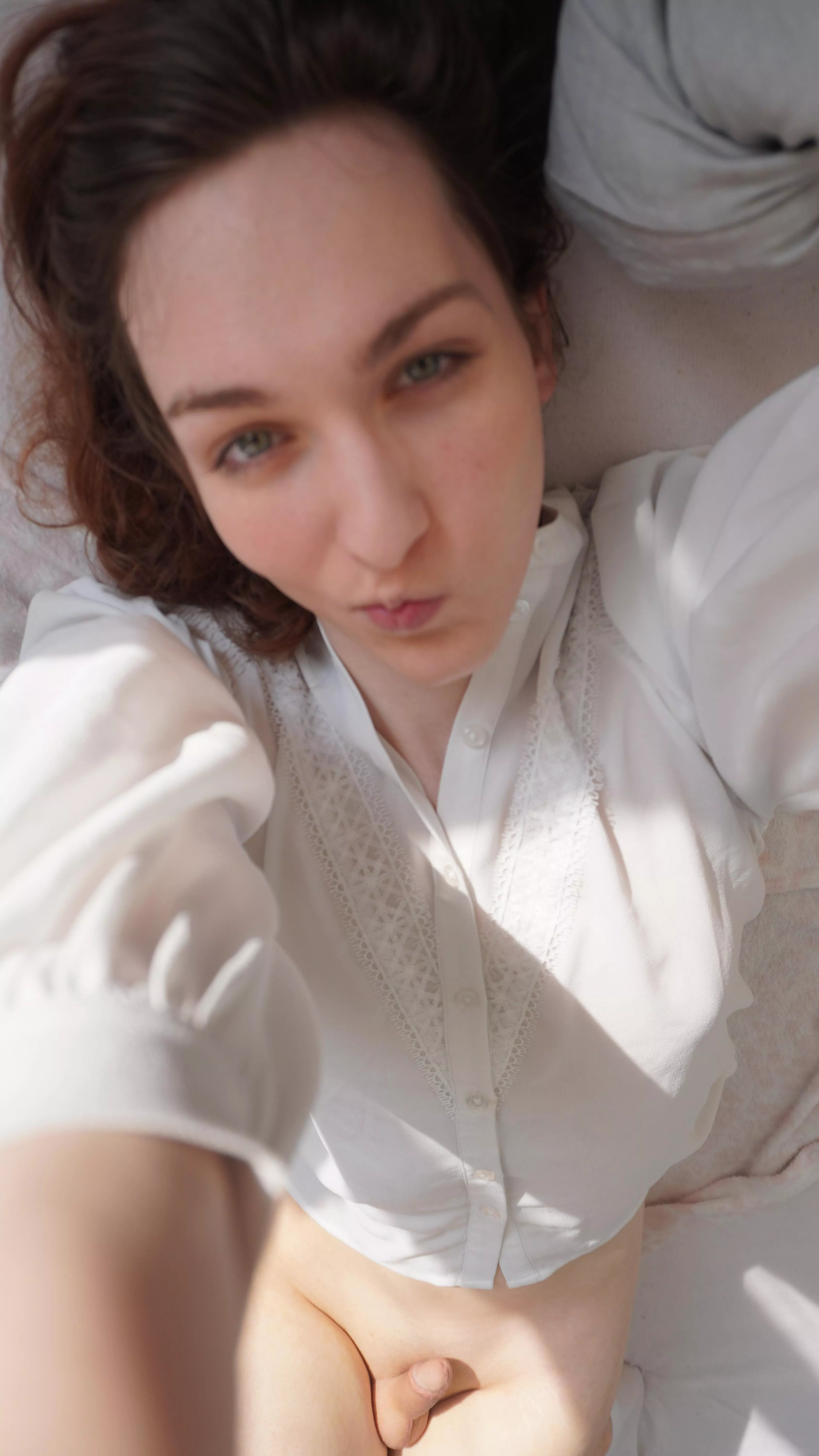 Are you sucking or fucking after our first date? posted by mcheehee