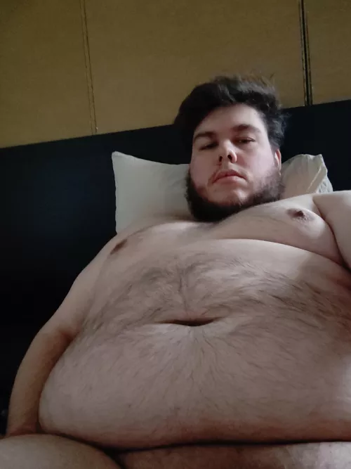 Big belly and beard, DMs open by Fatboii-