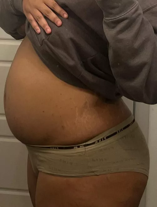 Do you think I look pregnant? Or do I need to eat more by Sufficient-Handle709