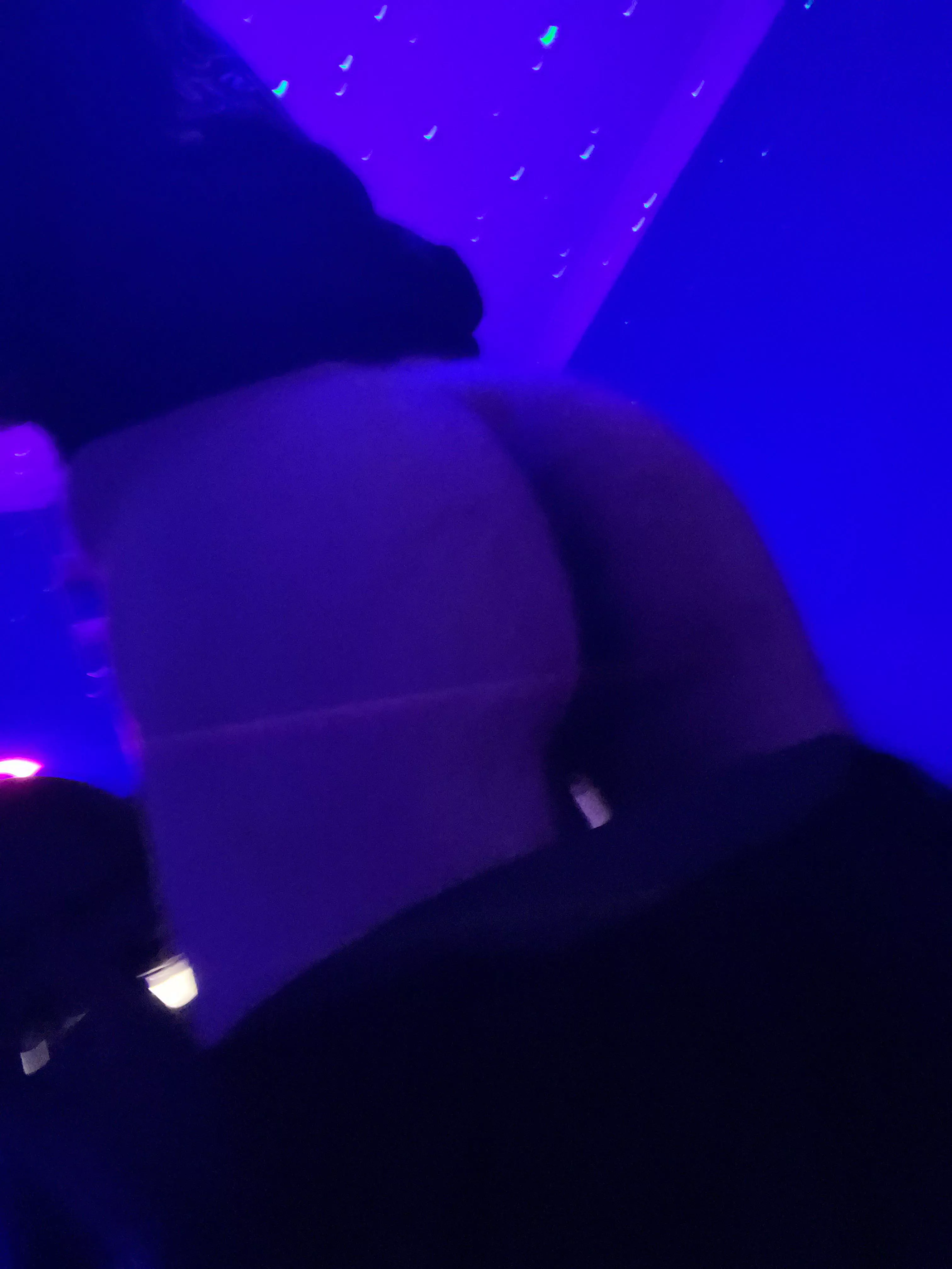 does a hairy ass turn anyone on posted by Hefty_Airport4731