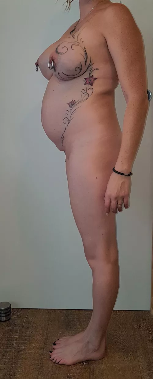 Early pregnancy by Still-Werewolf-2662