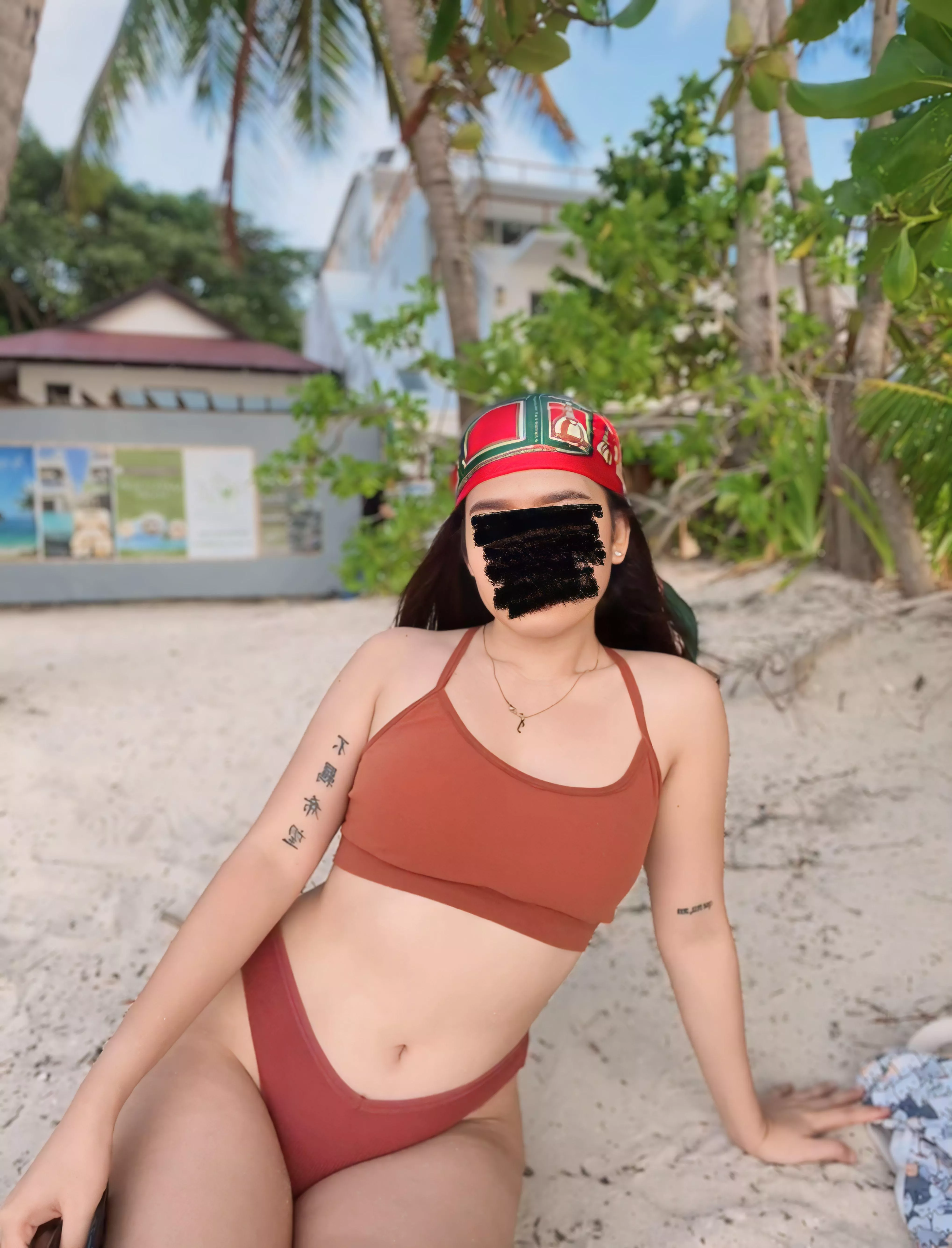 (f) hi boracay!! 🌸 posted by jujubearrrr_