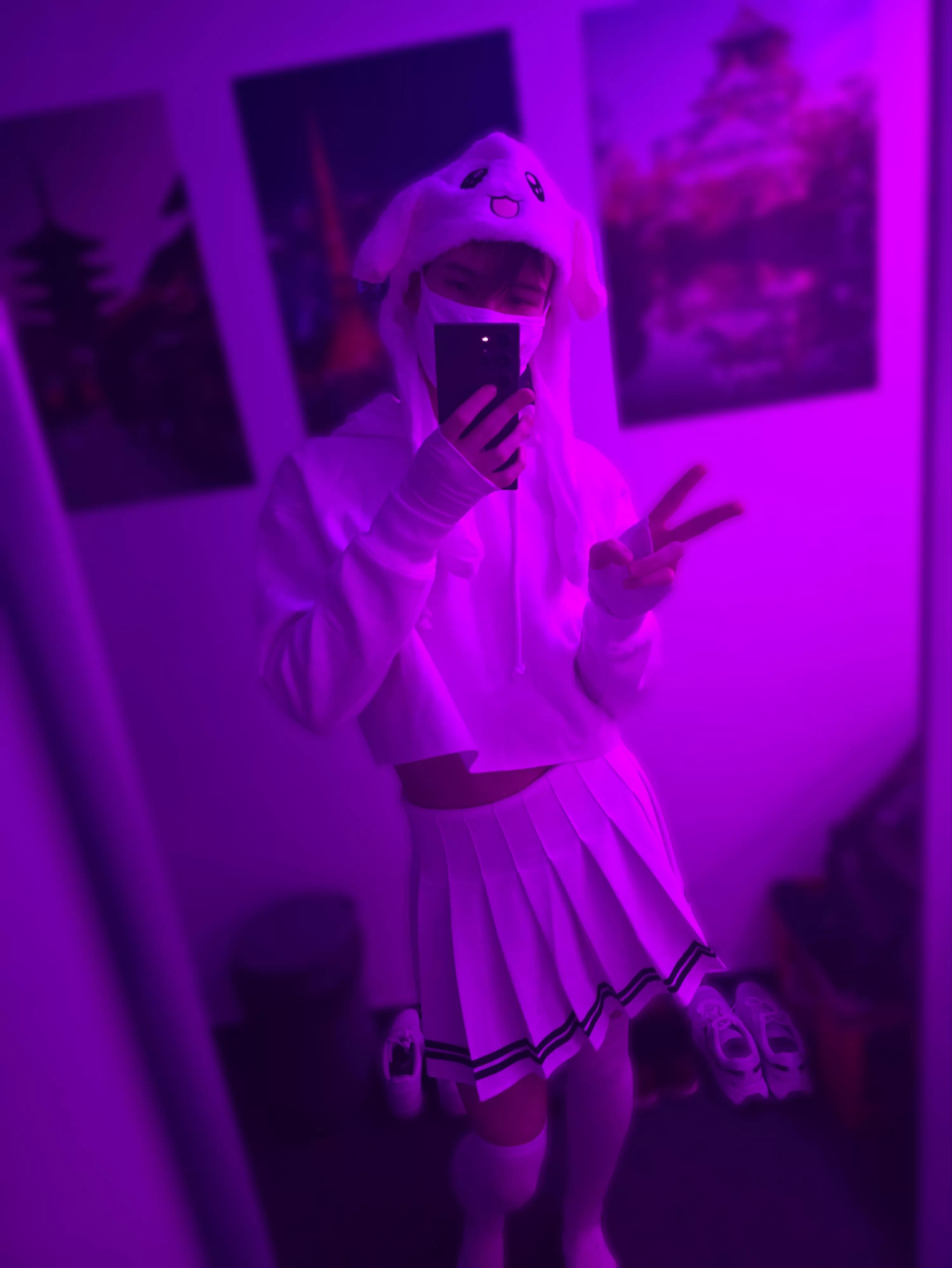 Felt kinda cute in this one >.< posted by F3mb0y_G4m1ng