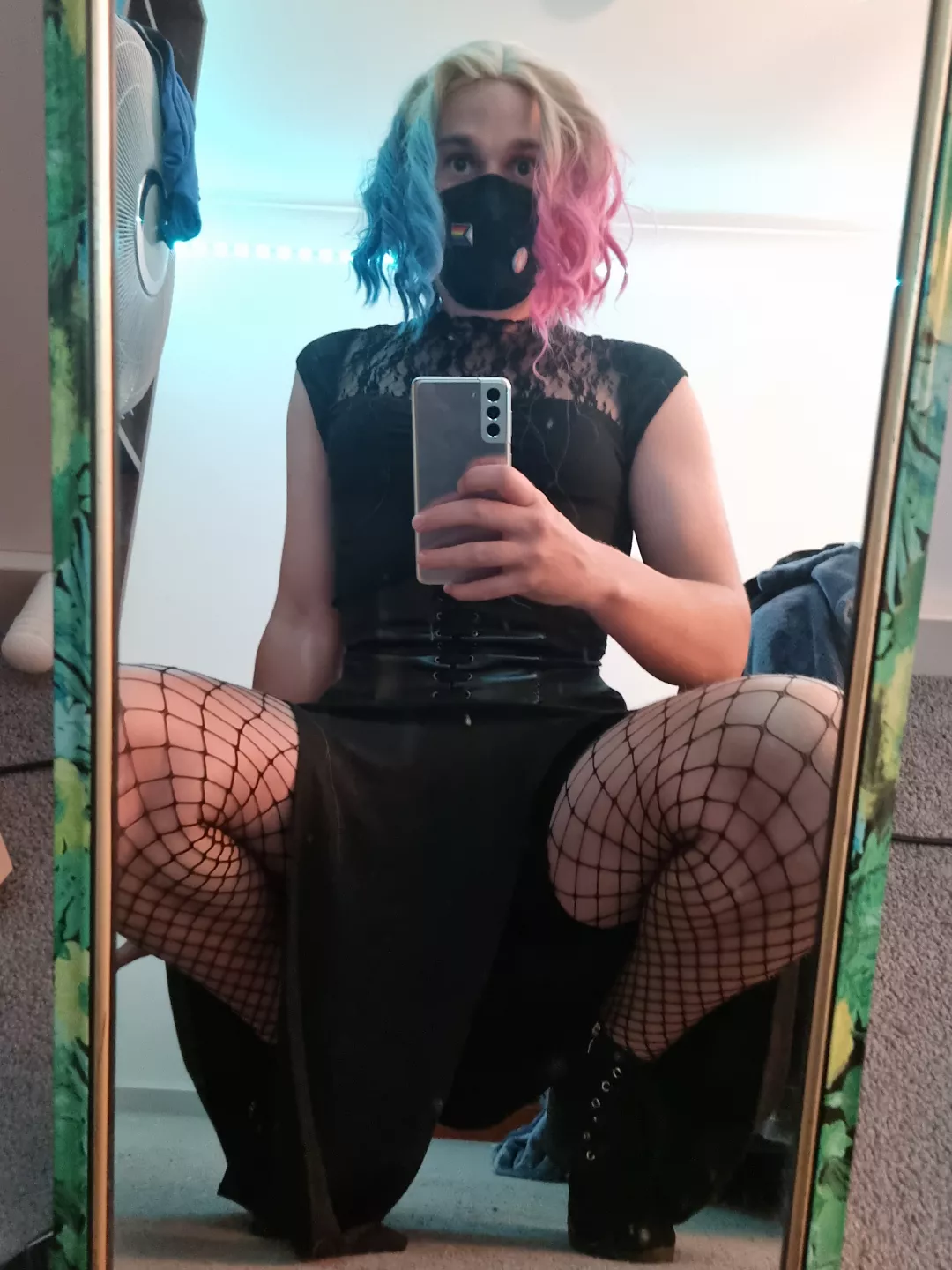 first ever pic in this position :3  posted by AM901