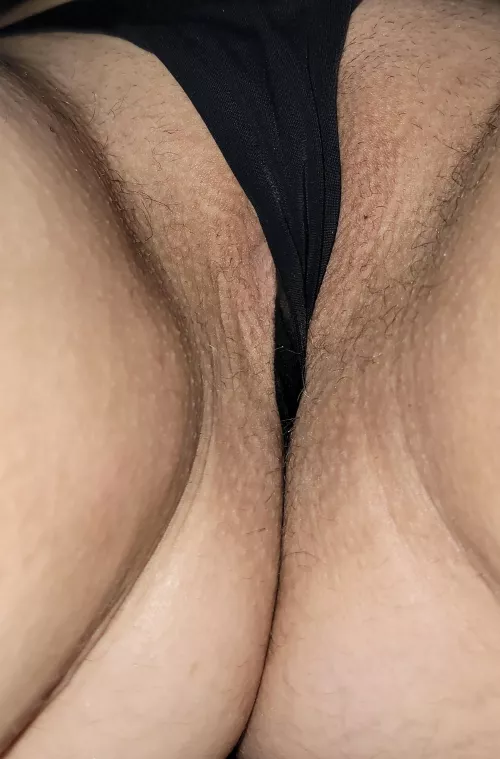 Front wedgie by wifeyssecret