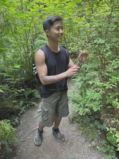 I have a fantasy to be raped by grindthatbar