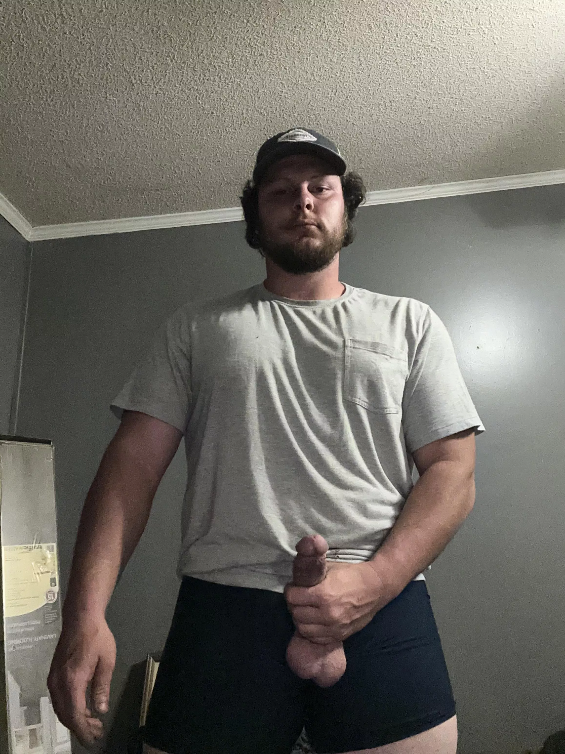 I have big hands 😉 posted by bigrick-123456