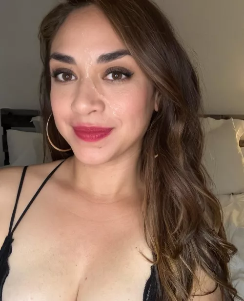 I love my beautiful cum facial.. it tastes amazing baby ;) by Auroranow