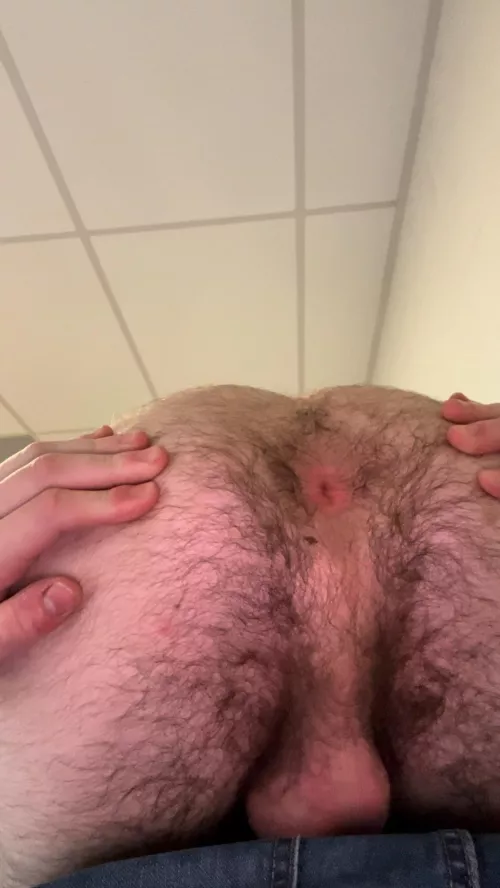 I think my guts are arranged wrong. Anybody know how to fix that? by Warm_Hamster_1082