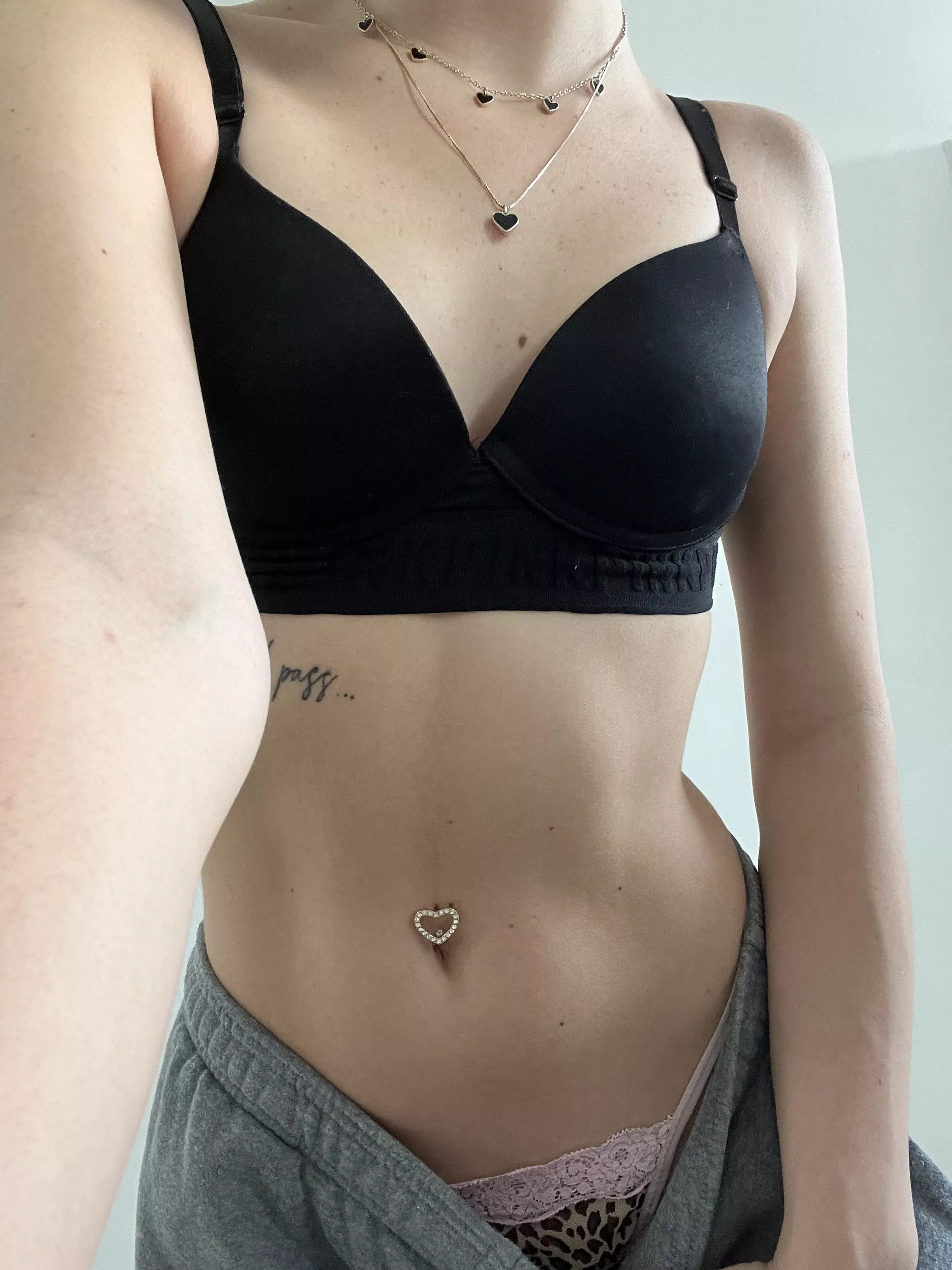 Im this skinny and flat, is that ok posted by White_Energy