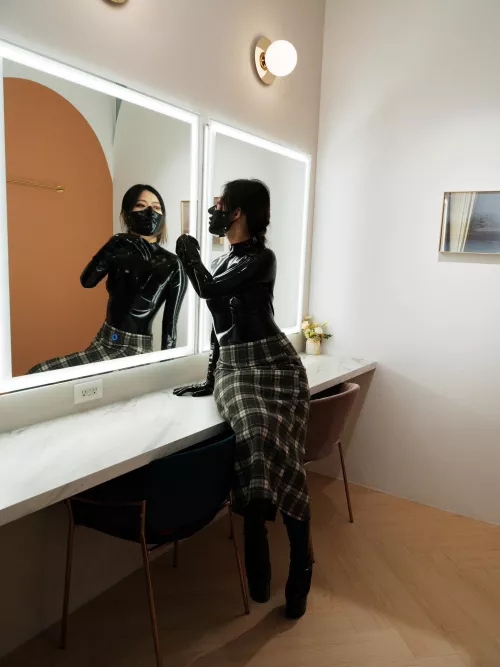 My outfit today looks amazing by kunai_chyku