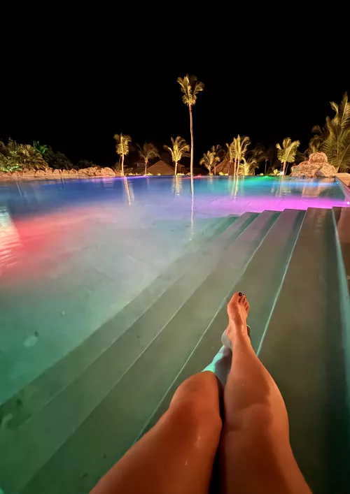 Night’s serenity by pillow_muses