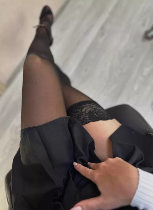 Perfect pantyhose by honeyaly