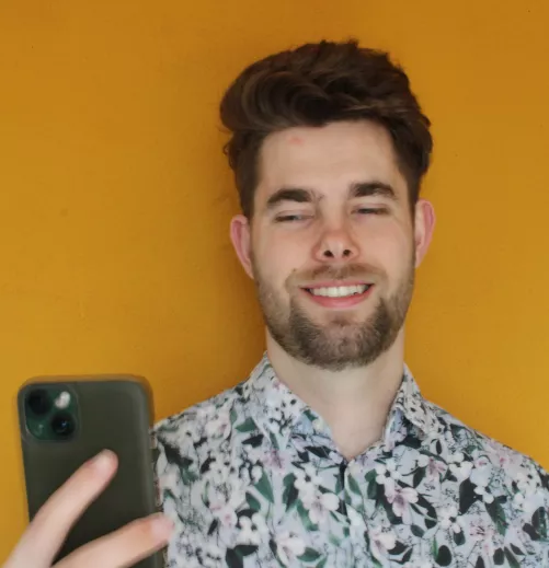 Plot twist! This isn’t a selfie by EarthyOtter