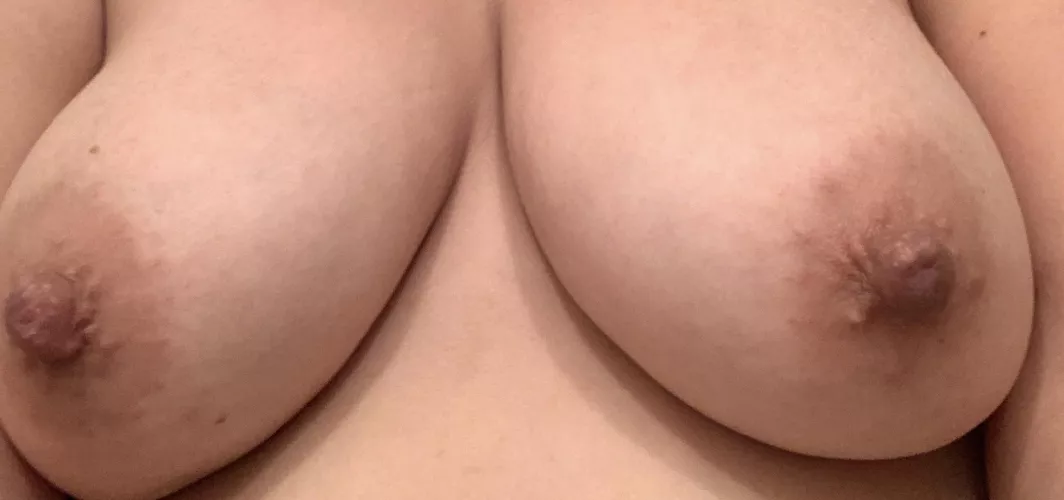 Rating before bed 1-10 by Status_Story_2277