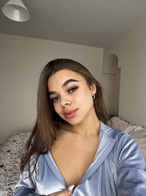 ready to please your fantasies by theobedientglucose