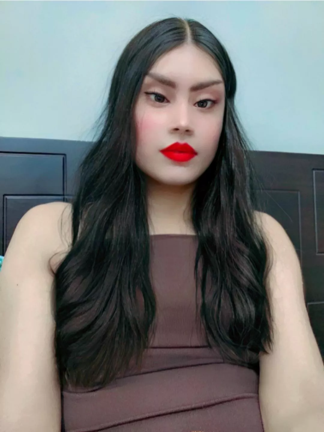 Secret Girl 💋💋 posted by Purple-Plenty-234