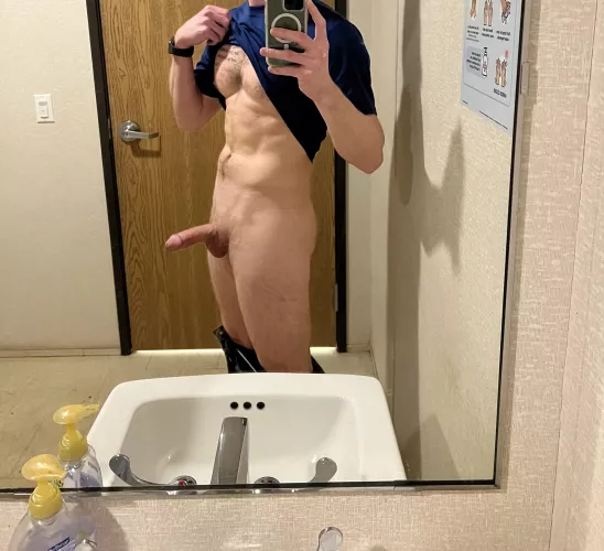 Skinny guy with a thick cock? by Low_Historian6402