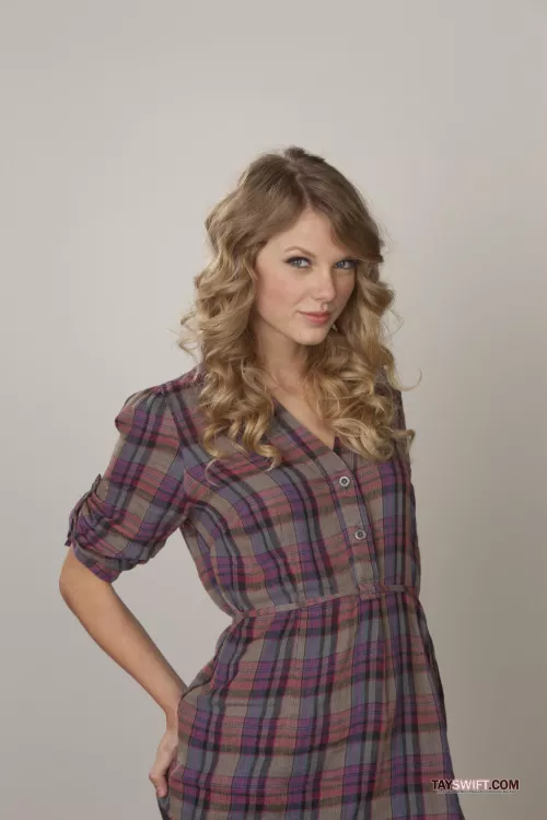 Taylor Swift by MadLibrary