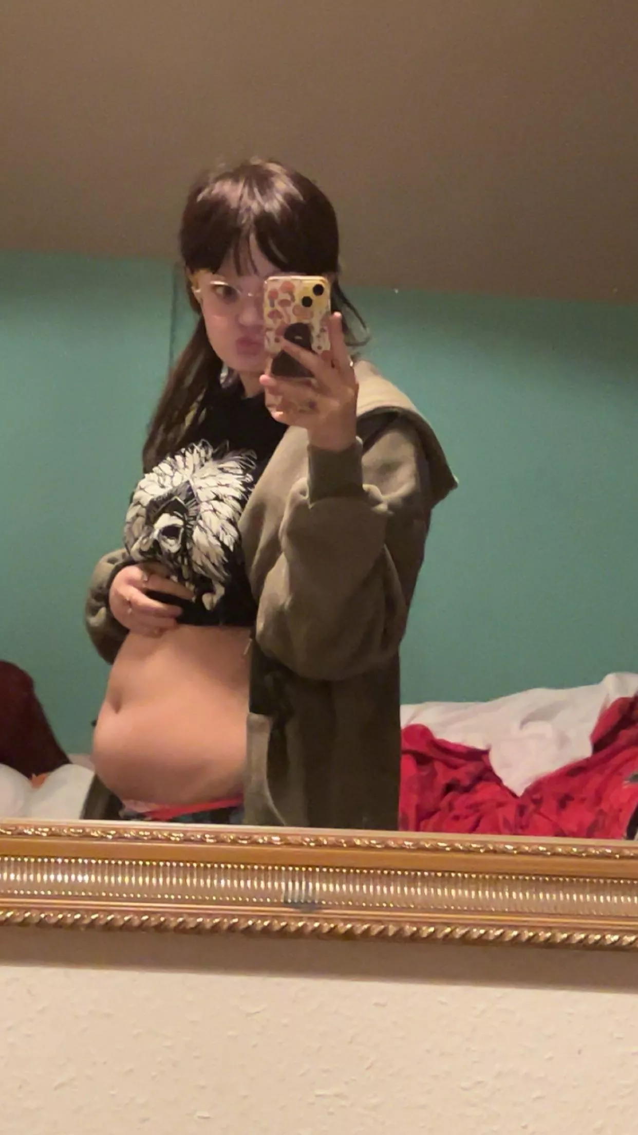 Who’s looking for a little pregnant belly huh? posted by Penny_Darling2412