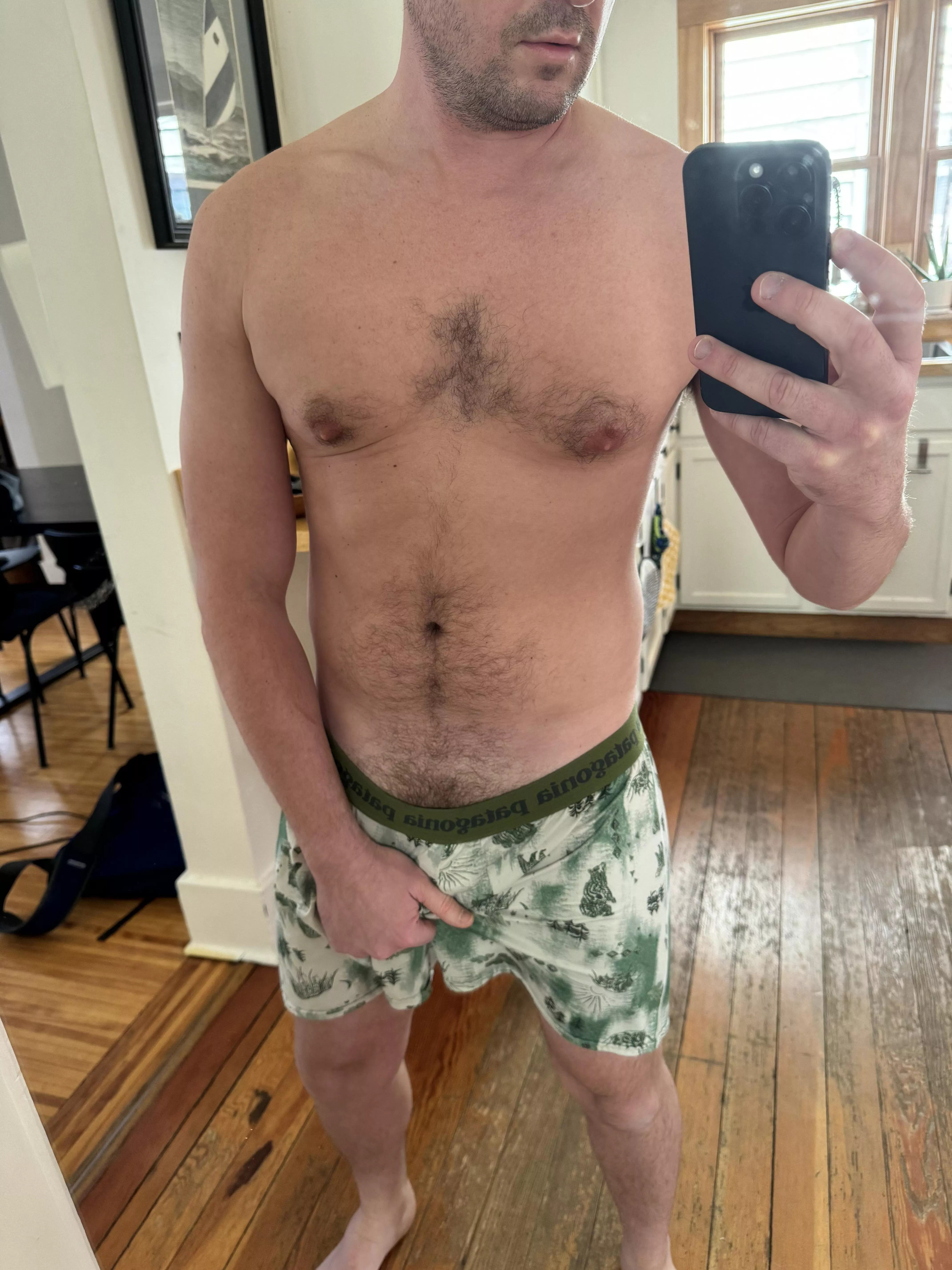 34 masc dl former frat. Home alone. Looking for similar bros to edge with. Anyone else miss exploring and fooling around with buddies back in hs? Be verbal show face. Sc:rctcmi posted by Specialist_Face277