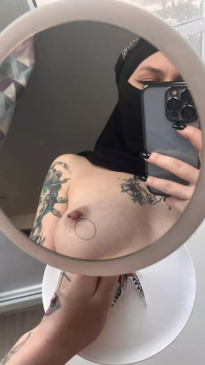 Are pierced nipples your fav? posted by Whereshaybale