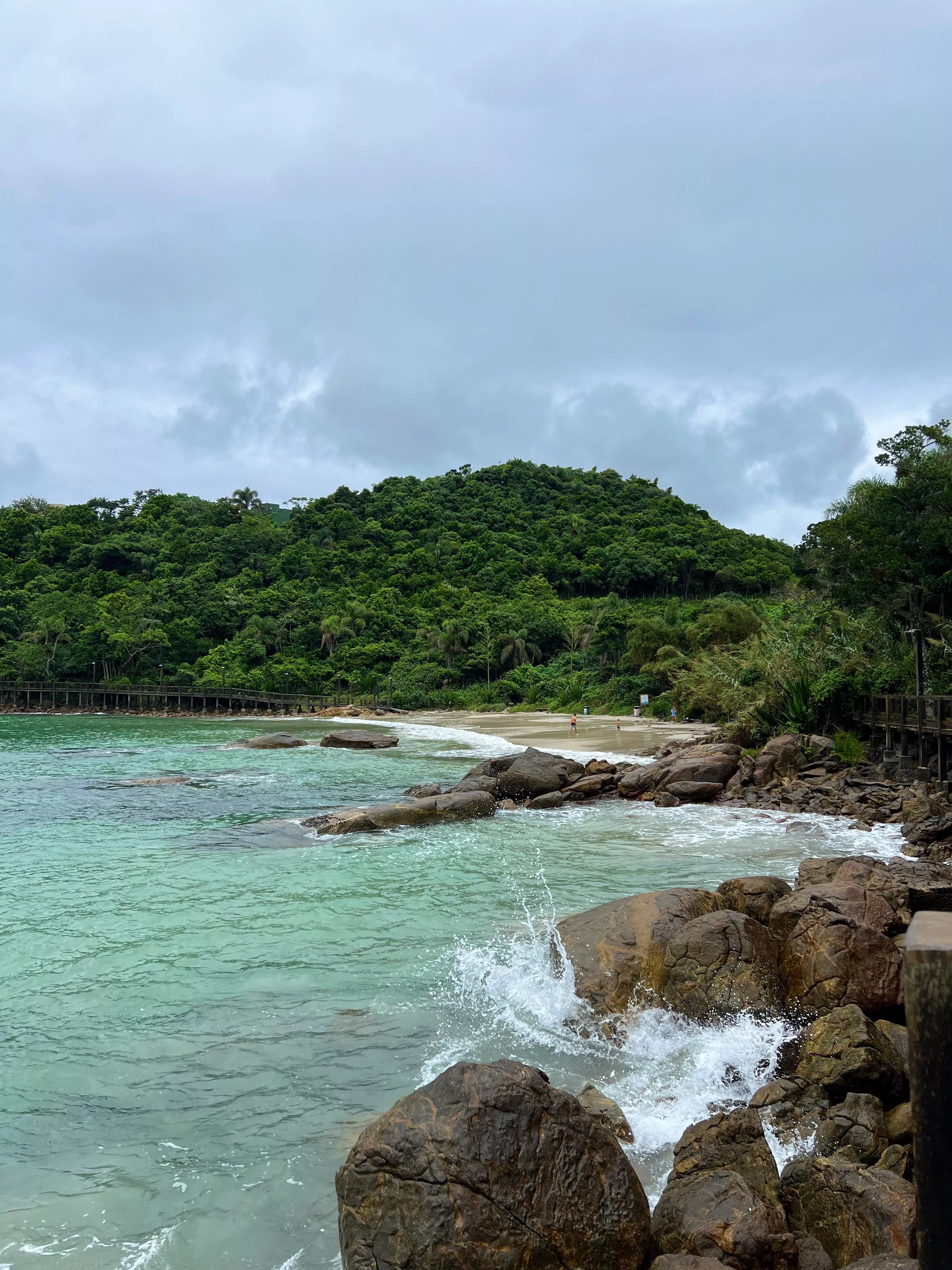 Bombas posted by kelytroy0