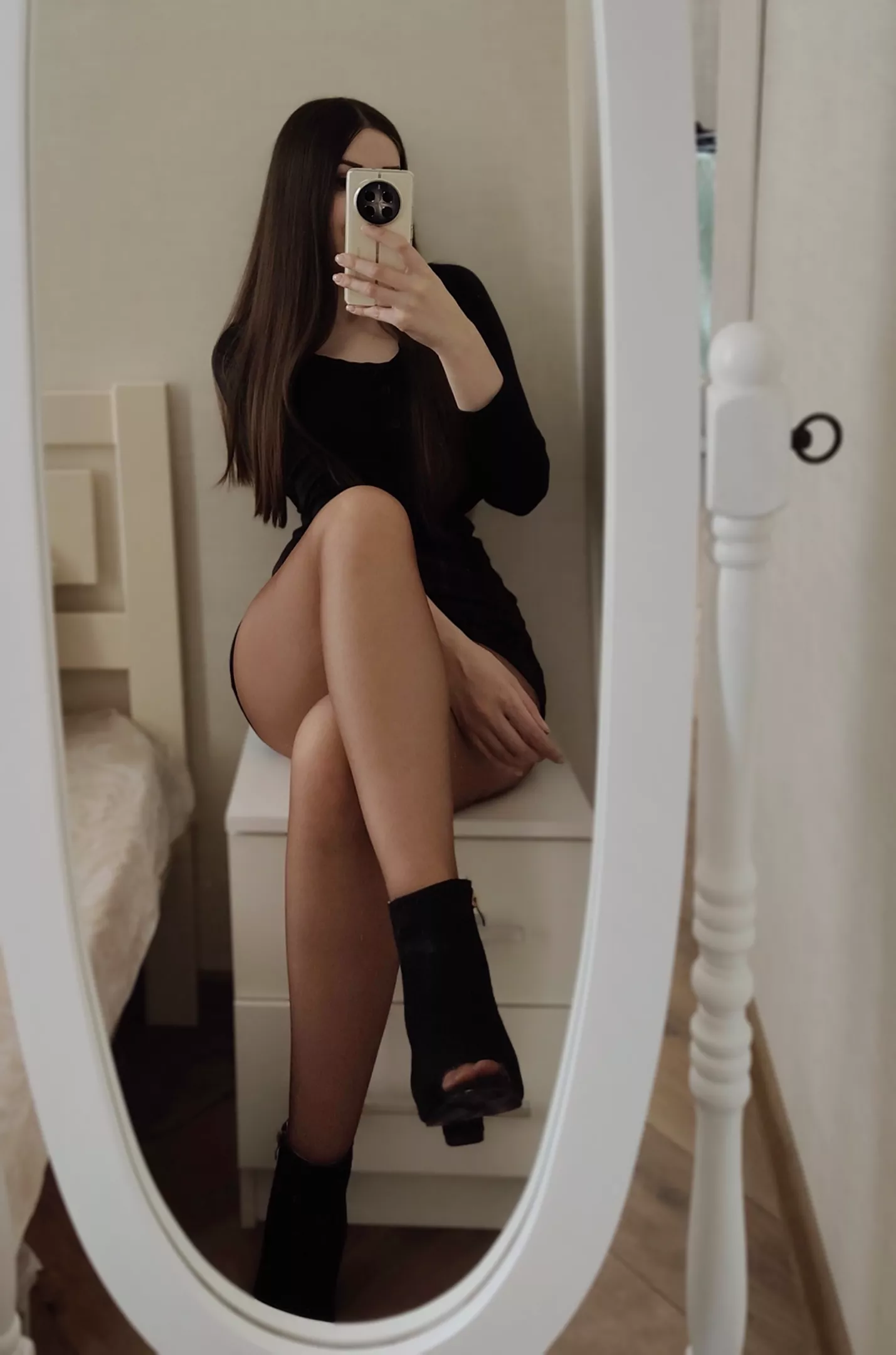 Brown pantyhose  posted by SweetieAlyona