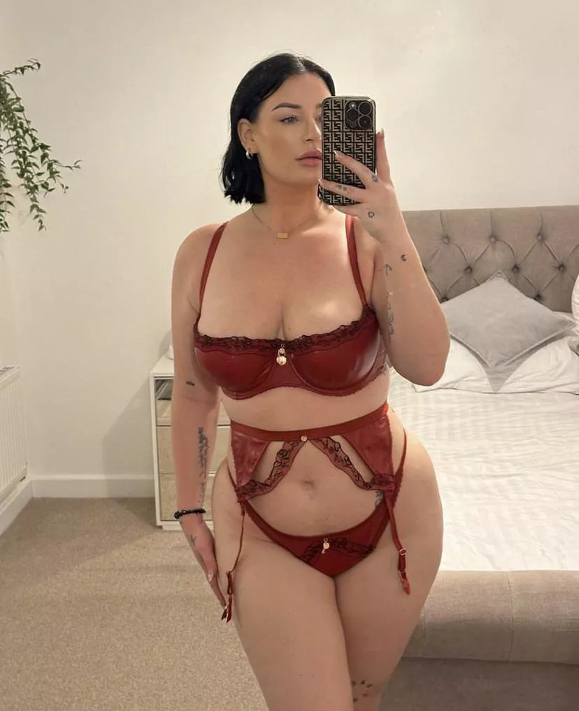 Can I be your mommy 💕💕 posted by Available_mommyalex