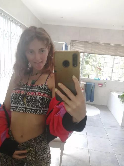 caught off guard while i was fixing up my hair F18 by kissesglitter