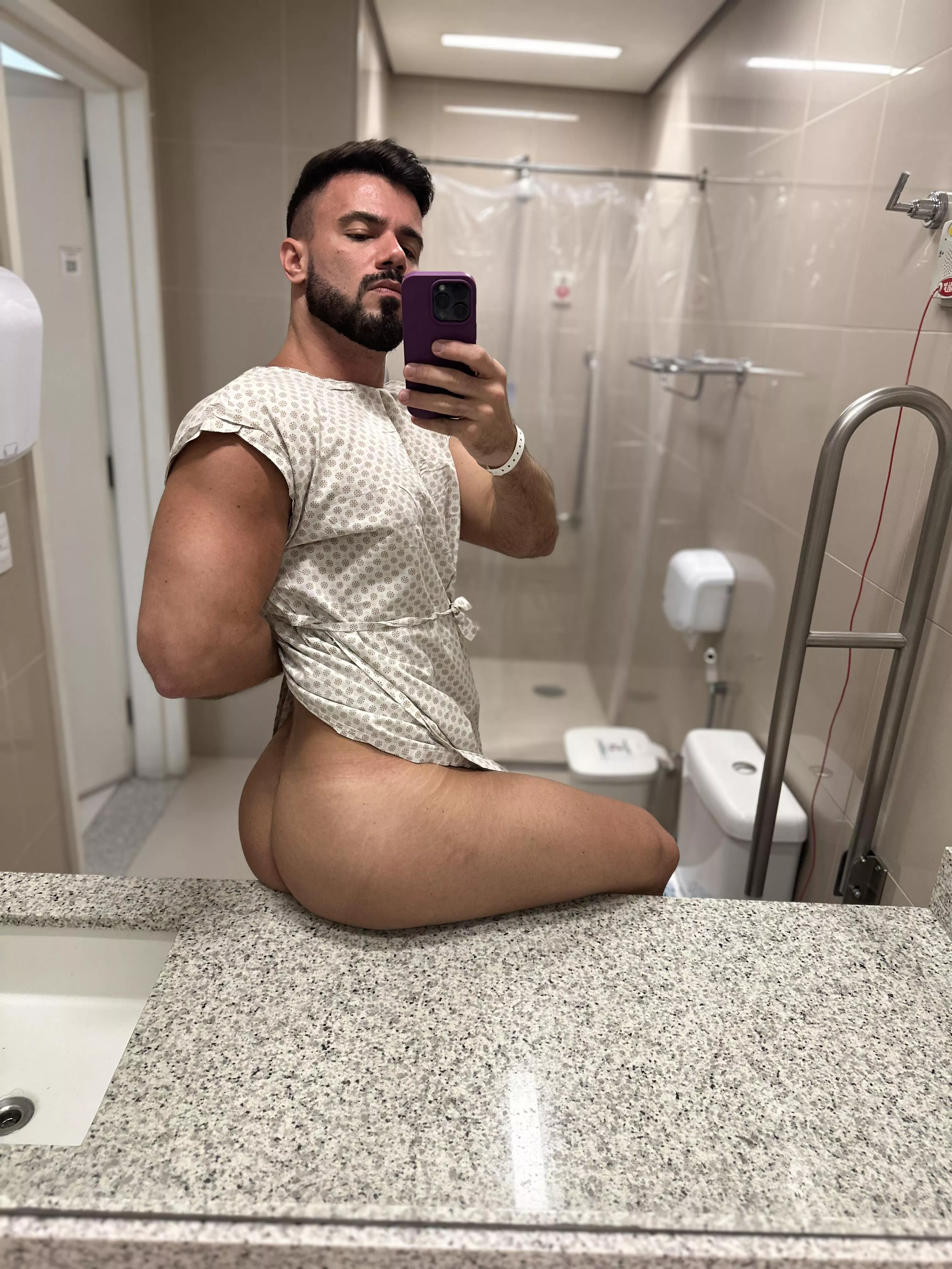 Does this surgery outfit count as an uniforme? Cause I used it all day long yesterday. posted by italofassin