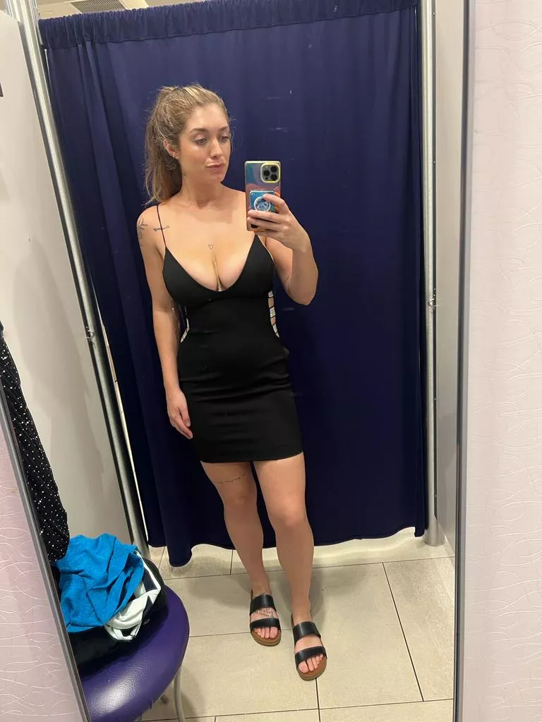 Don't mind the Jesus sandles 😜😈 posted by ItsMeEmmaRainey