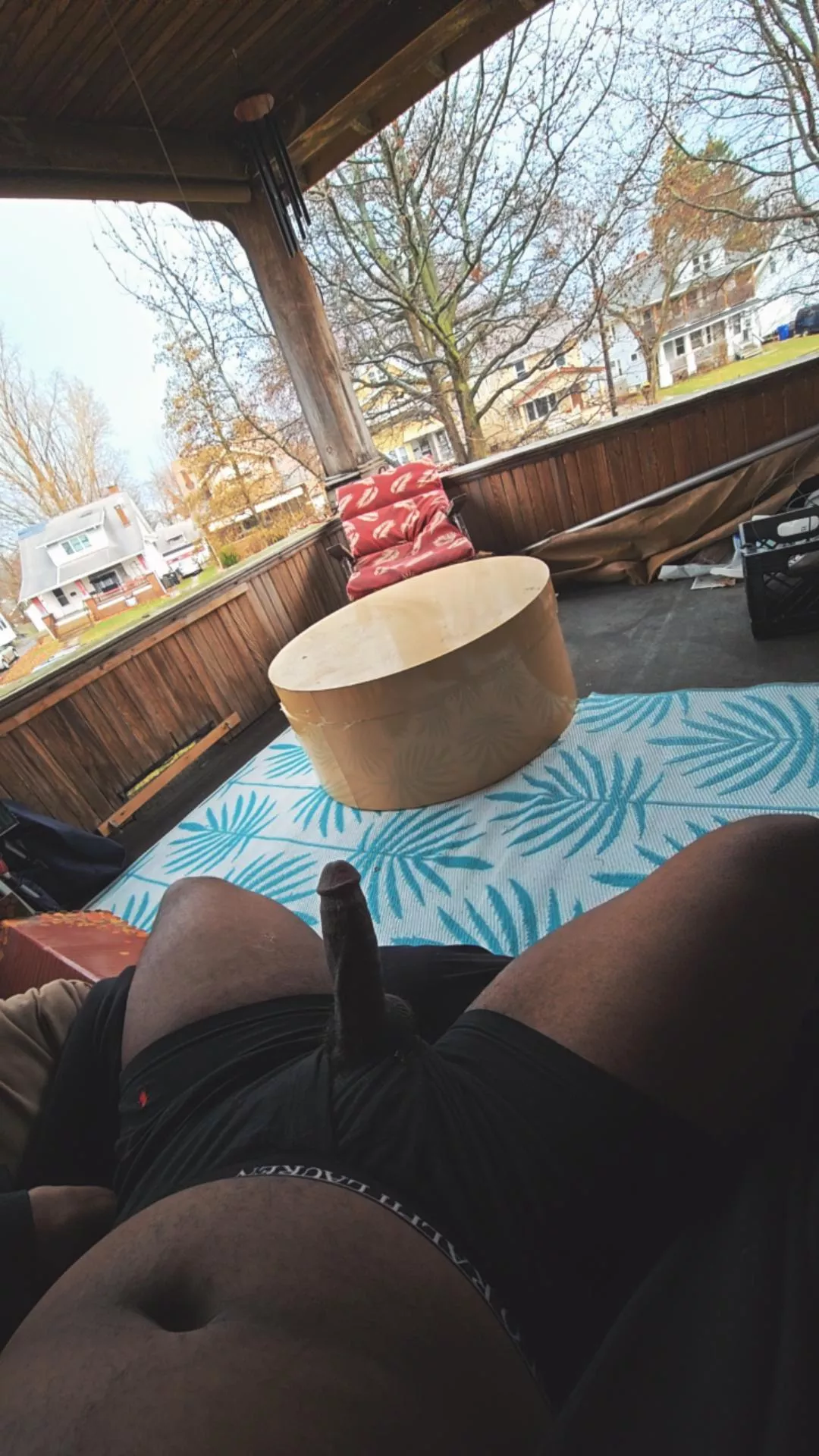 Enjoy the view with me 😌 posted by Deckthehalston