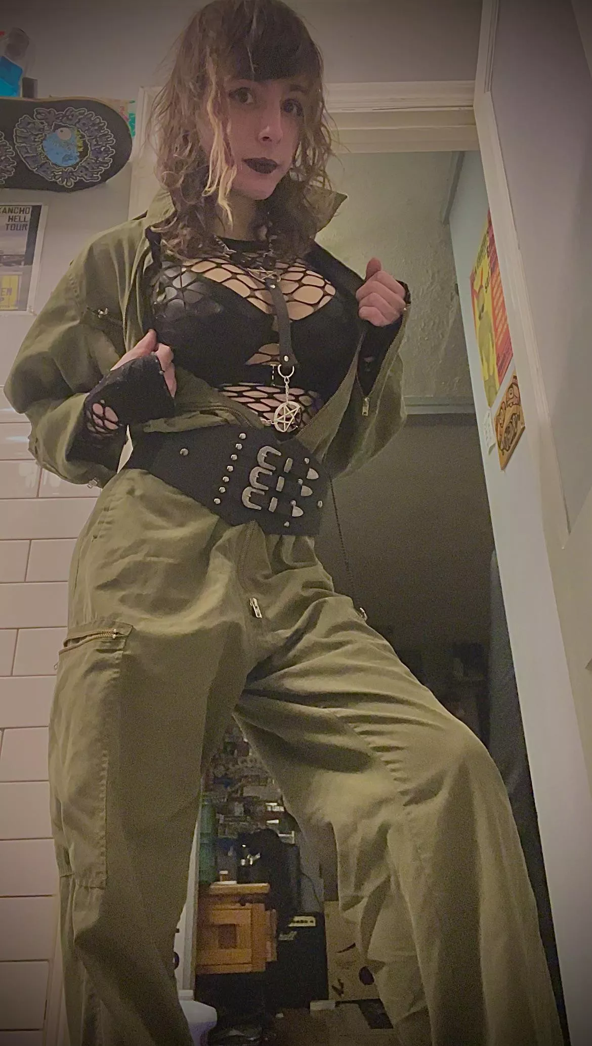 From a lil photo shoot I did today  posted by DawnTheSixx