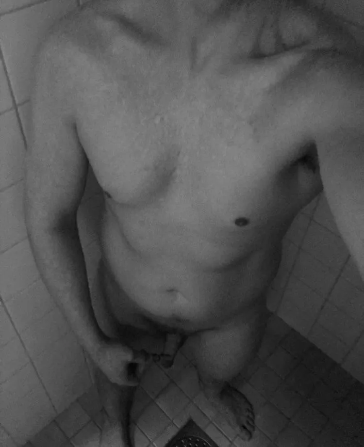 Getting hard.. 🥹 You think i need cage? posted by InternationalDay4173