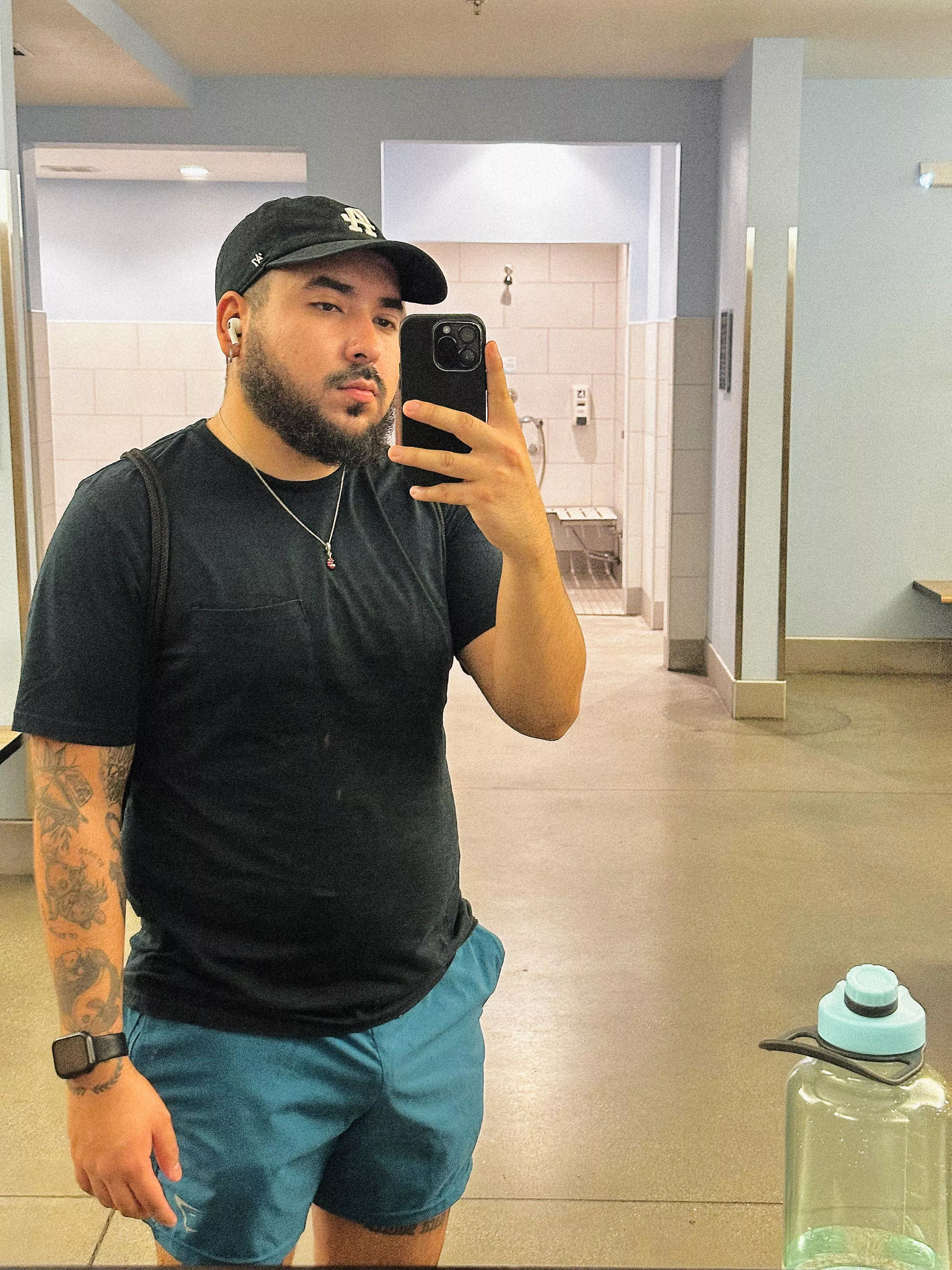 Gym selfie posted by Think_Way_3683