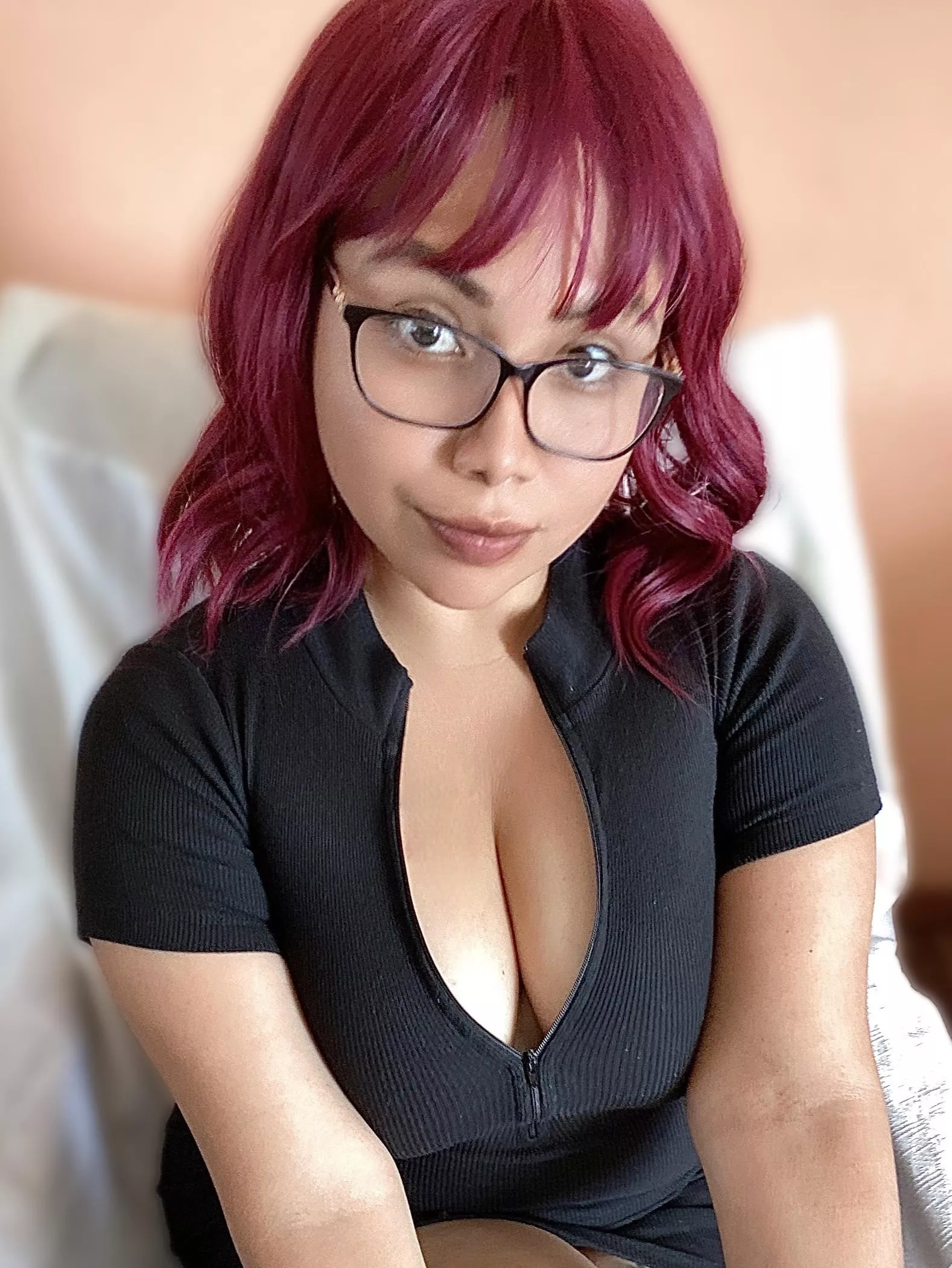 Happy hump day 🤗 posted by SexyAzucena