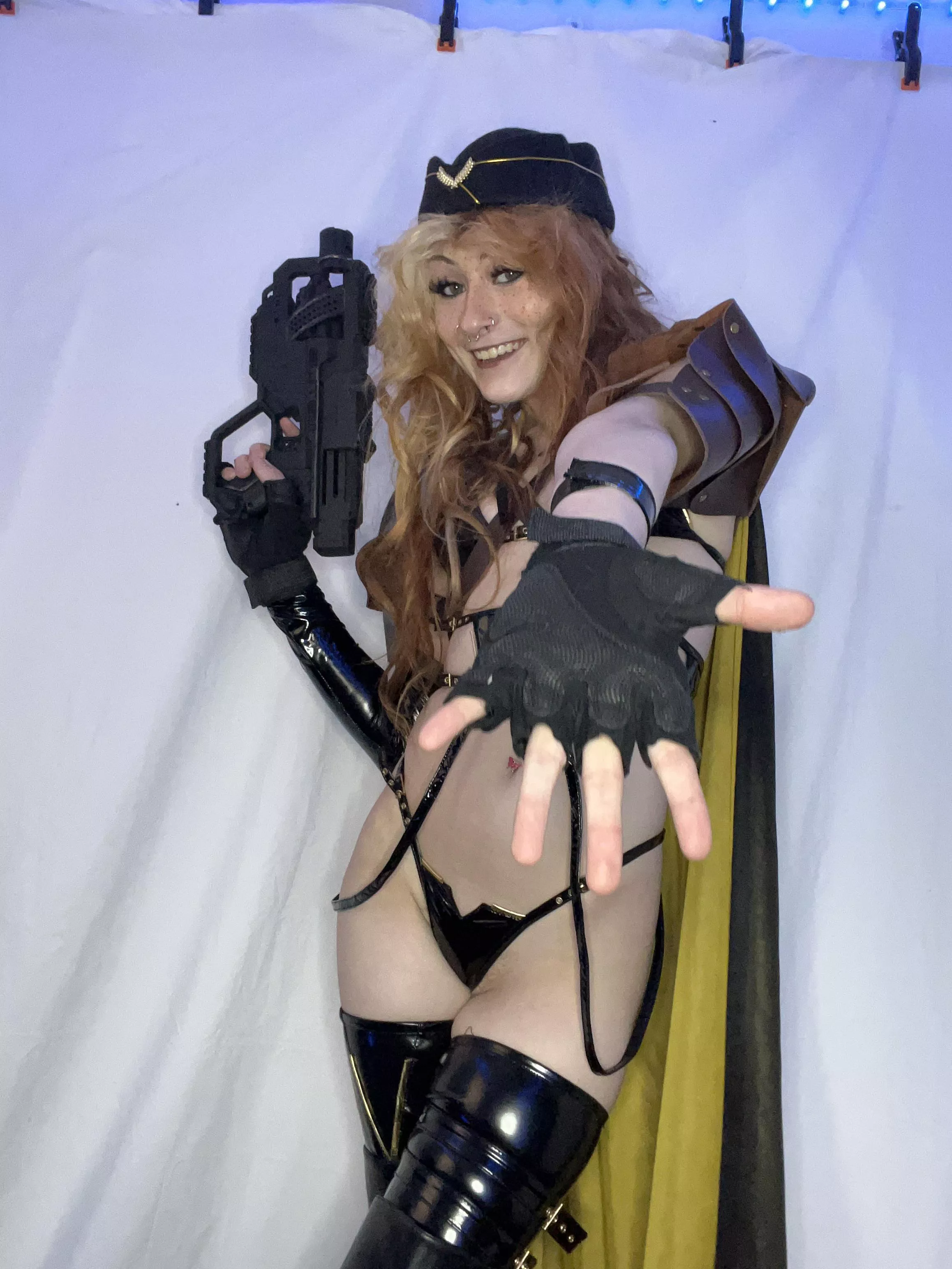 helldivers pin up girl by executionergf posted by executionergf