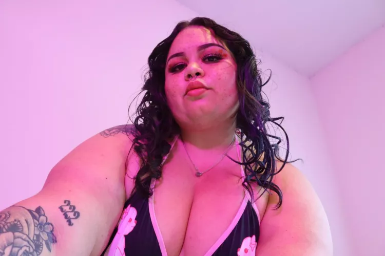 Hi there (:  by HoneyGanj