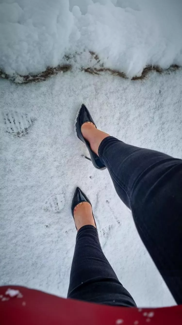 I felt brave last month. posted by Successful_Repeat_52