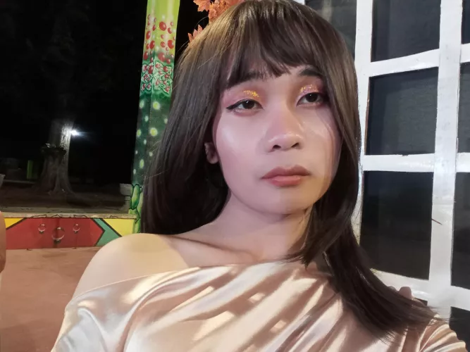 i felt pretty but kinda don't idk🤣 by meforkakashi