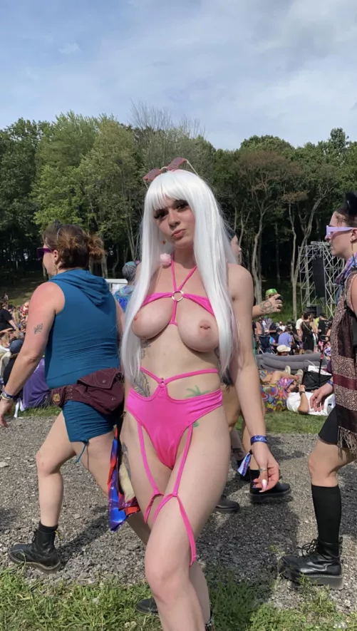 i heard you like rave sluts with big titties by megs__dead