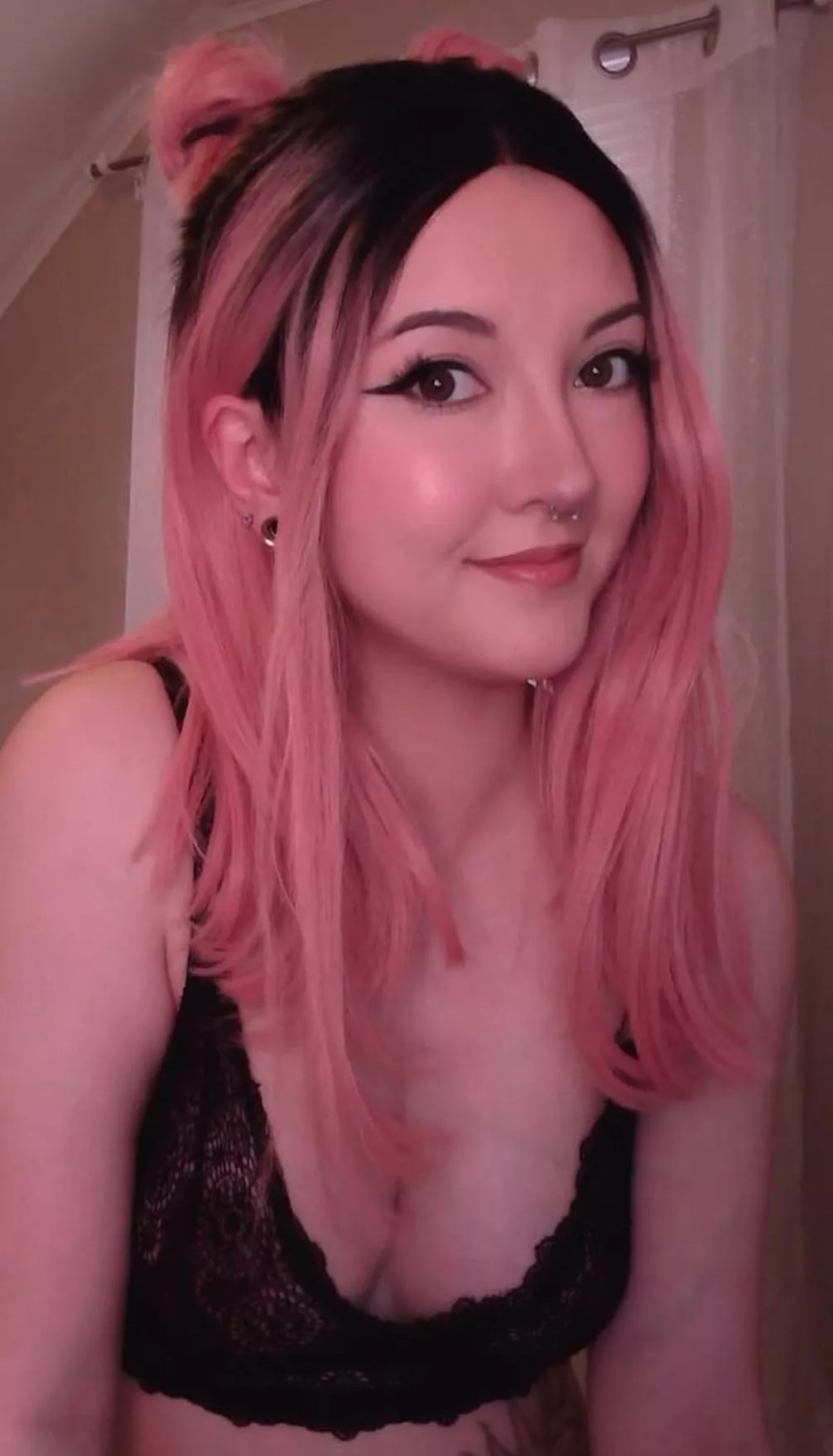 i promise i'm sweet (@reyfriedbeans) [onlyfans] posted by reyfriedbeans