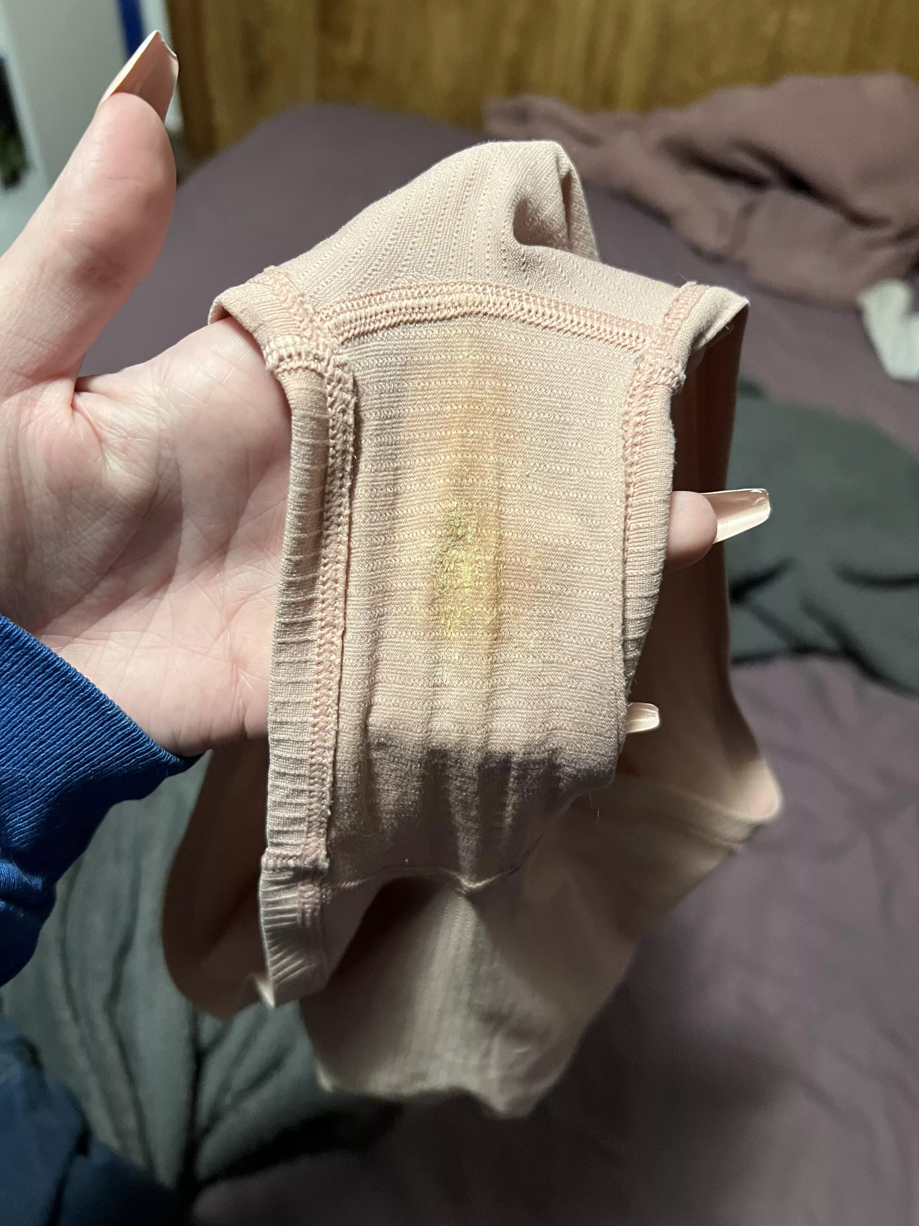 I Want You Dreaming About My Dirty Panties posted by Hopeful-Plan-5386